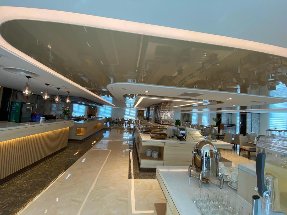Muong Thanh Luxury Saigon Hotel Ho-Chi-Minh-Stadt Exterior foto