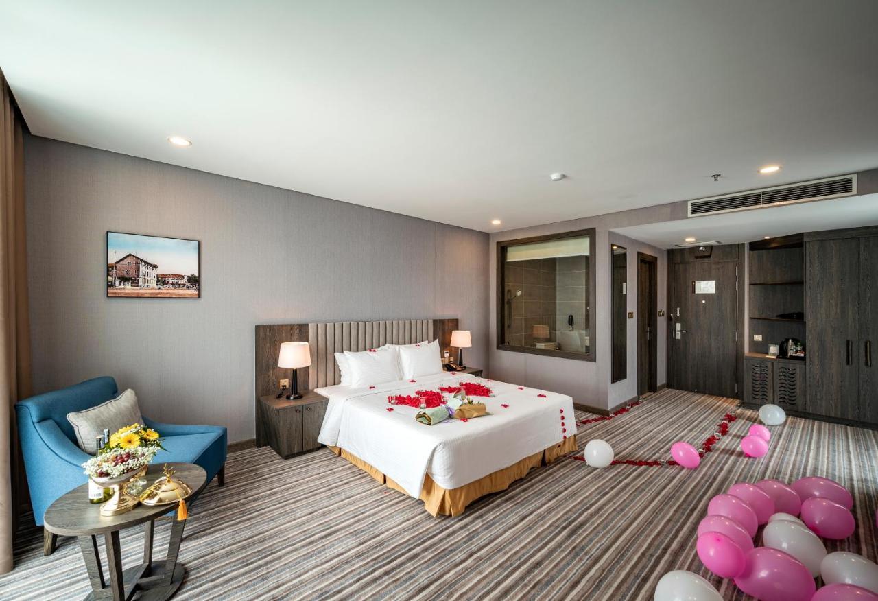Muong Thanh Luxury Saigon Hotel Ho-Chi-Minh-Stadt Exterior foto