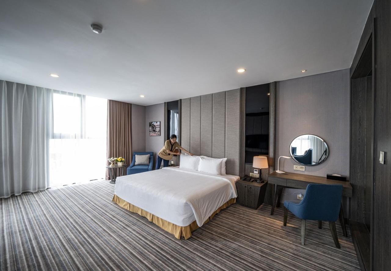 Muong Thanh Luxury Saigon Hotel Ho-Chi-Minh-Stadt Exterior foto