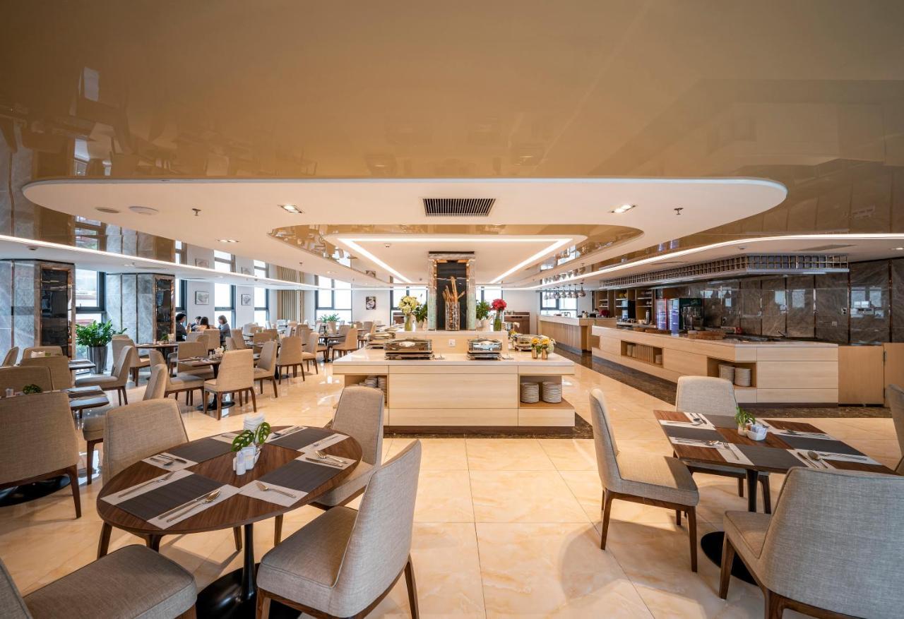 Muong Thanh Luxury Saigon Hotel Ho-Chi-Minh-Stadt Exterior foto